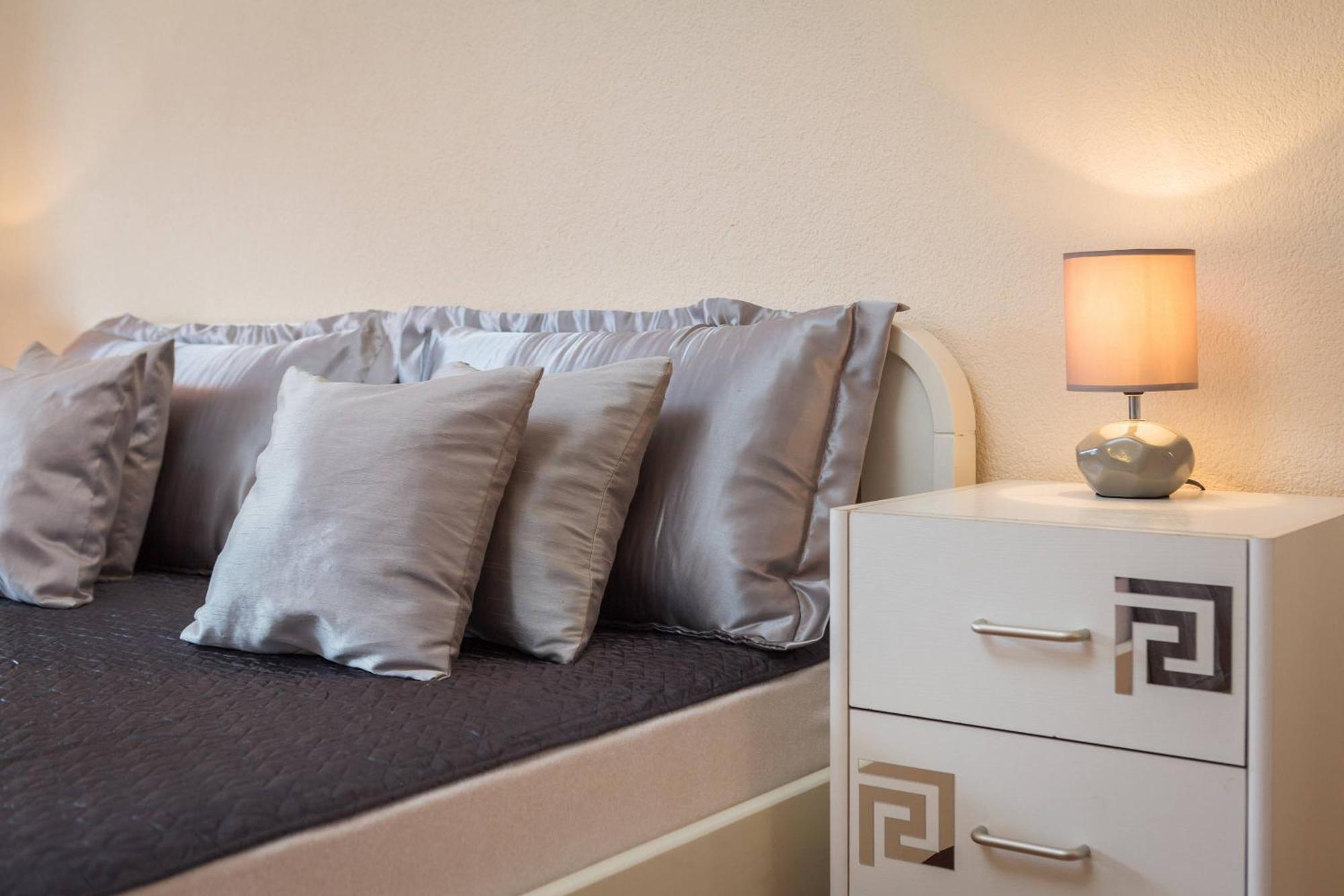 Apartment Krzelj トロギール 部屋 写真