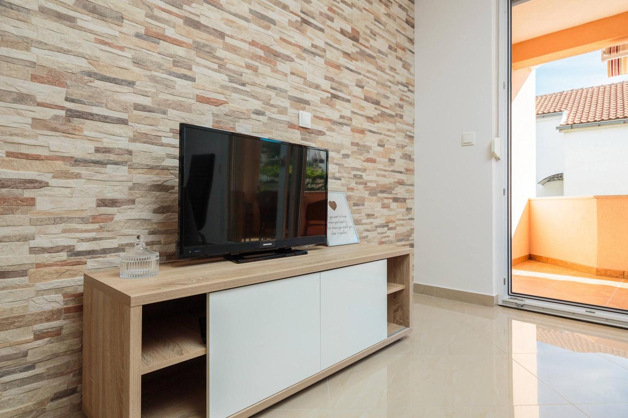 Apartment Krzelj トロギール エクステリア 写真